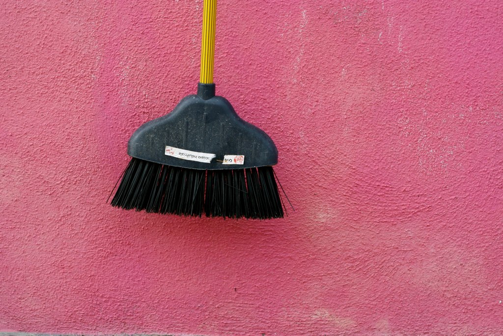 Die Vorteile der Zusammenarbeit zwischen Privaten für Hauspersonal - Hauspersonal-Unterstützung von Askaide